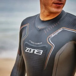 Zone 3 Zone3 - Vanquish Wetsuit - Men's -mytriathlon shop Zone3 Wetsuit Vanquish Mens Lifestyle 05 44650.1674657932