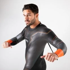 Zone 3 Zone3 - Vanquish Wetsuit - Men's -mytriathlon shop Zone3 Wetsuits Vanquish Mens Close Up 10 07361.1674657933