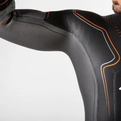 Zone 3 Zone3 - Vanquish Wetsuit - Men's -mytriathlon shop Zone3 Wetsuits Vanquish Mens Close Up 17 71075.1674657933