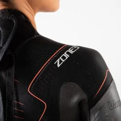 Zone 3 Zone3 - Vanquish Wetsuit - Women's -mytriathlon shop Zone3 Wetsuits Vanquish Womens Close Up 12 91632.1663861886